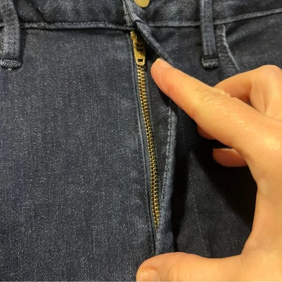 Frame Denim Le One Skinny Keller Dark Blue Ankle length Jeans size 29 or 2 - Picture 7 of 16